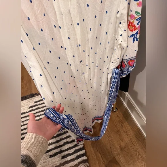 FARM RIO (NWT): White Floral Dress/Swim Coverup - Picture 3 of 6
